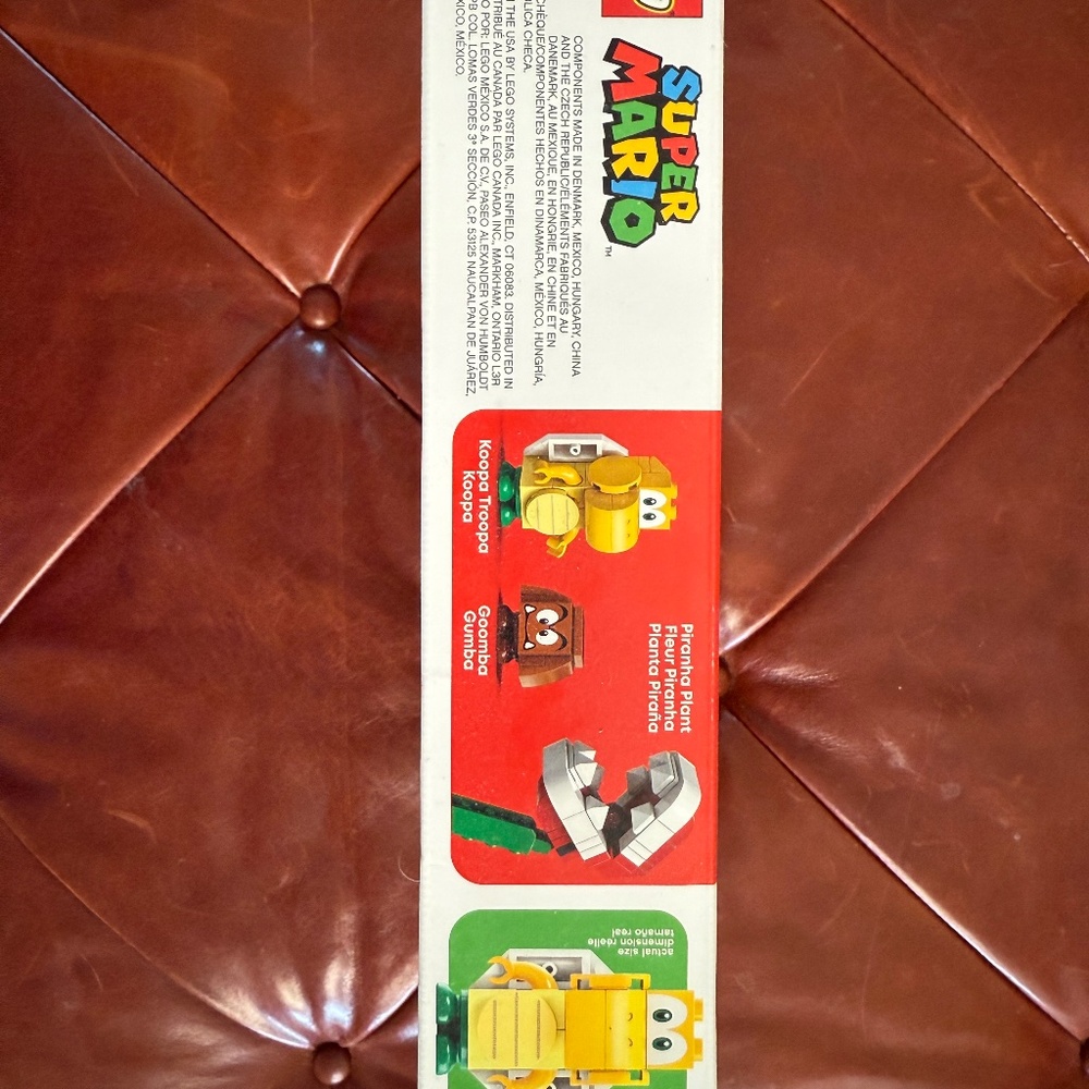 Lego - Picture 2 of 5